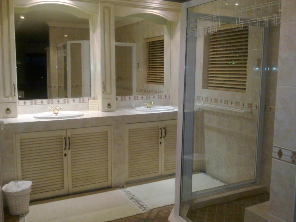 Atlantic Guest House Найсне Номер фото